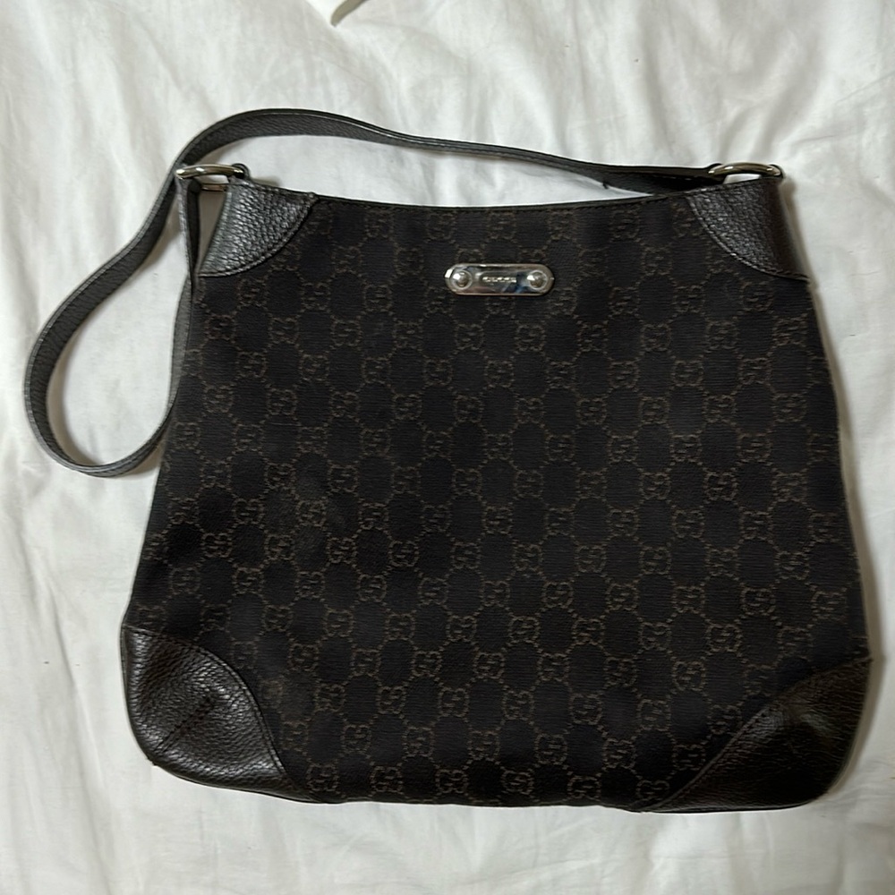 Authentic Gucci Shoulder Bag